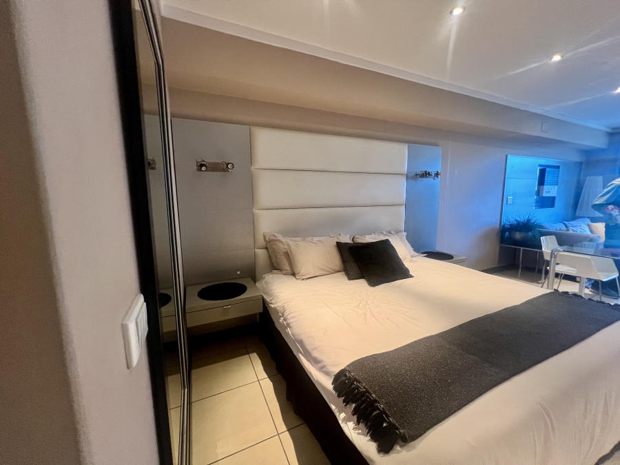 To Let 1 Bedroom Property for Rent in Foreshore Western Cape